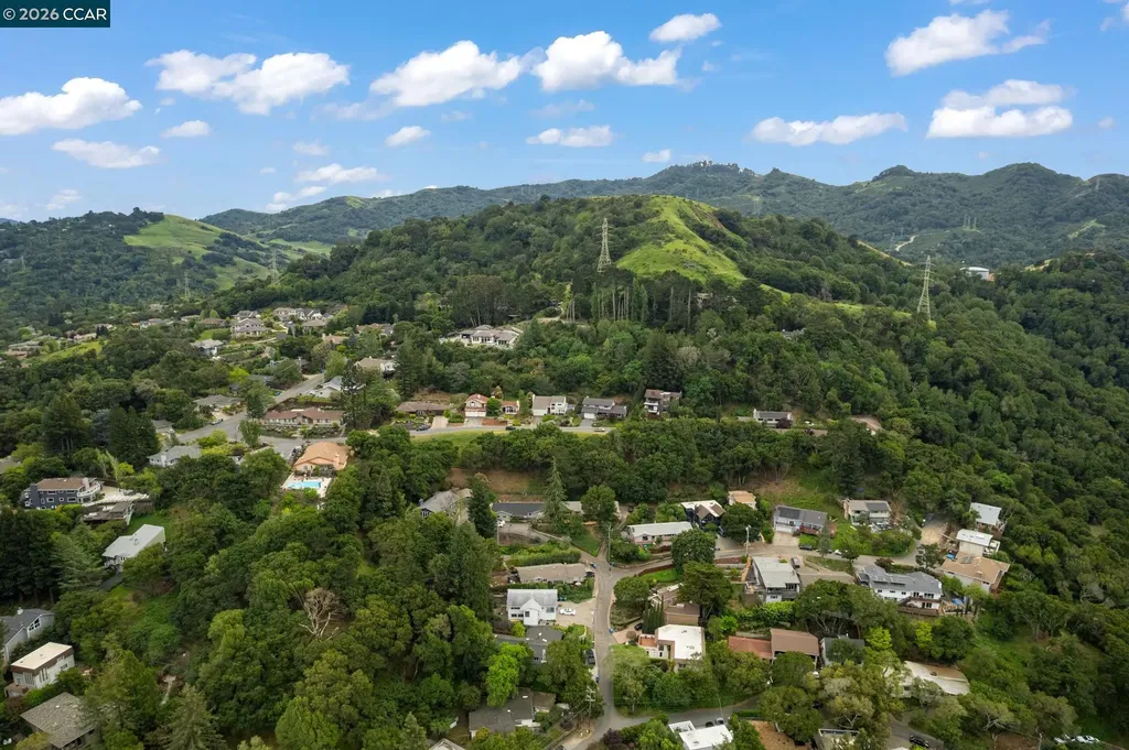 6 Lucille Way Orinda CA 94563