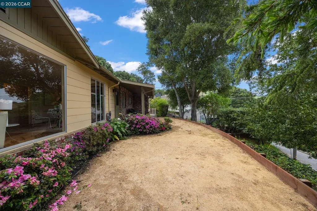 6 Lucille Way Orinda CA 94563