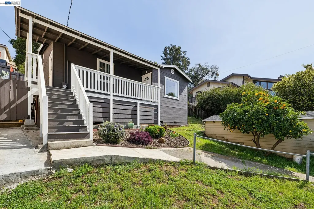 25910 Westview Way Hayward CA 94542
