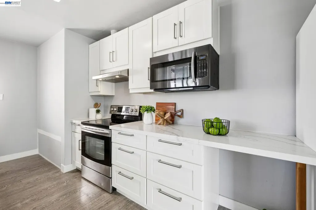 25910 Westview Way Hayward CA 94542