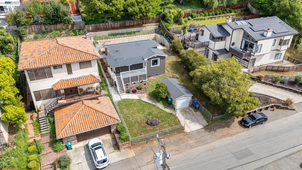 25910 Westview Way Hayward CA 94542