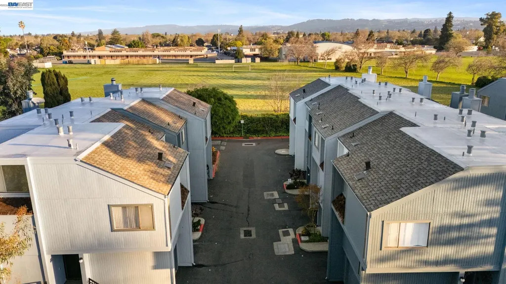 17999 Firestone Road Hayward CA 94541