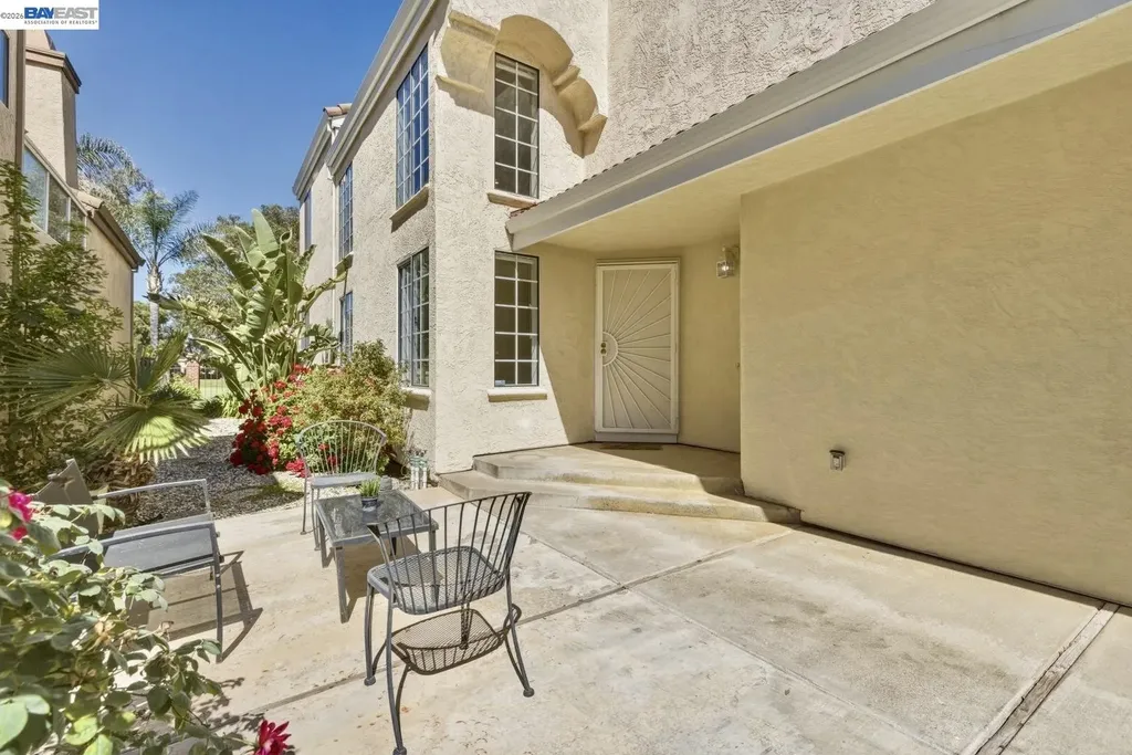 2595 Cherry Hills Drive Discovery Bay CA 94505