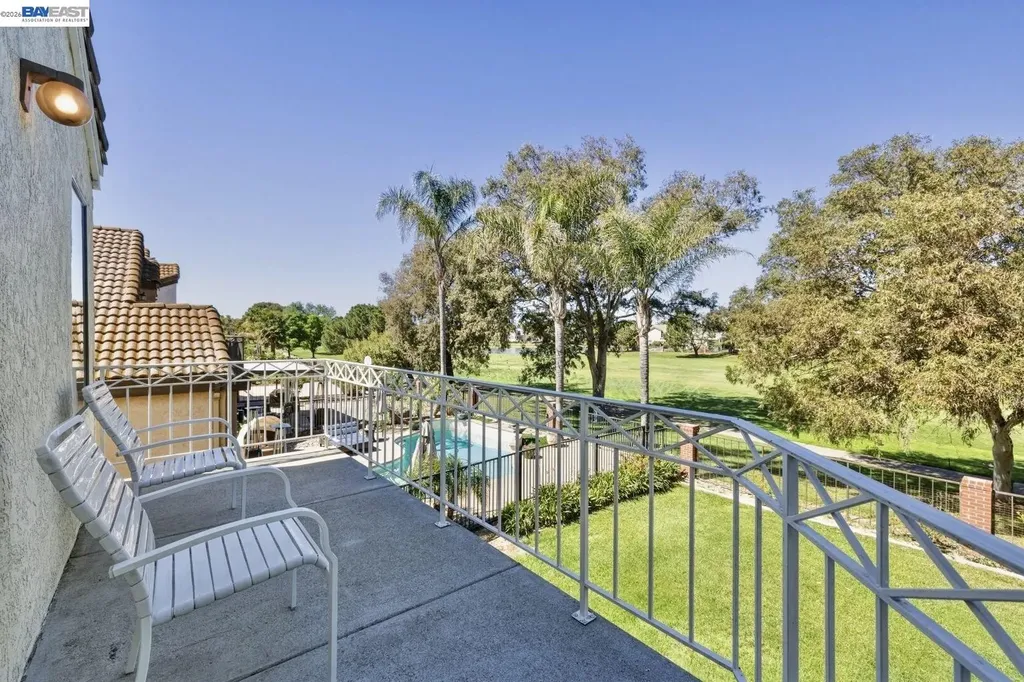 2595 Cherry Hills Drive Discovery Bay CA 94505