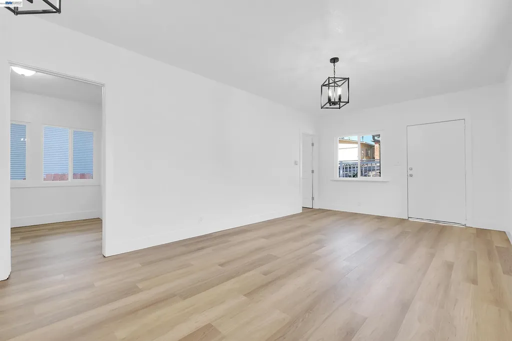 1467 Clay Street Hayward CA 94541