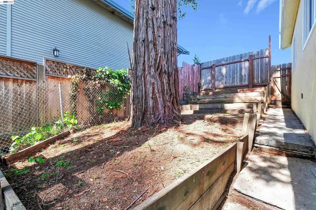 1467 Clay Street Hayward CA 94541