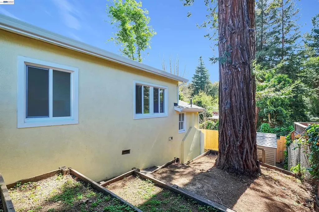 1467 Clay Street Hayward CA 94541