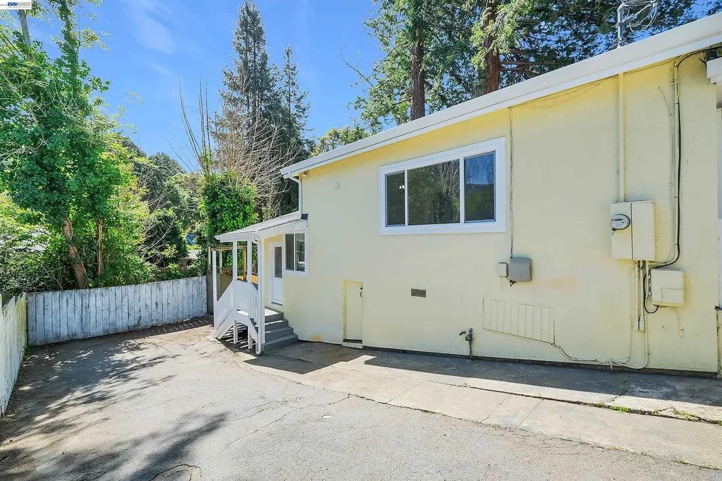 1467 Clay Street Hayward CA 94541