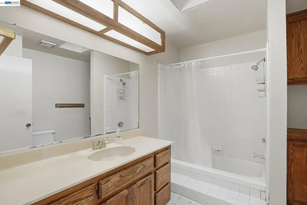 37725 Cedar Boulevard Newark CA 94560