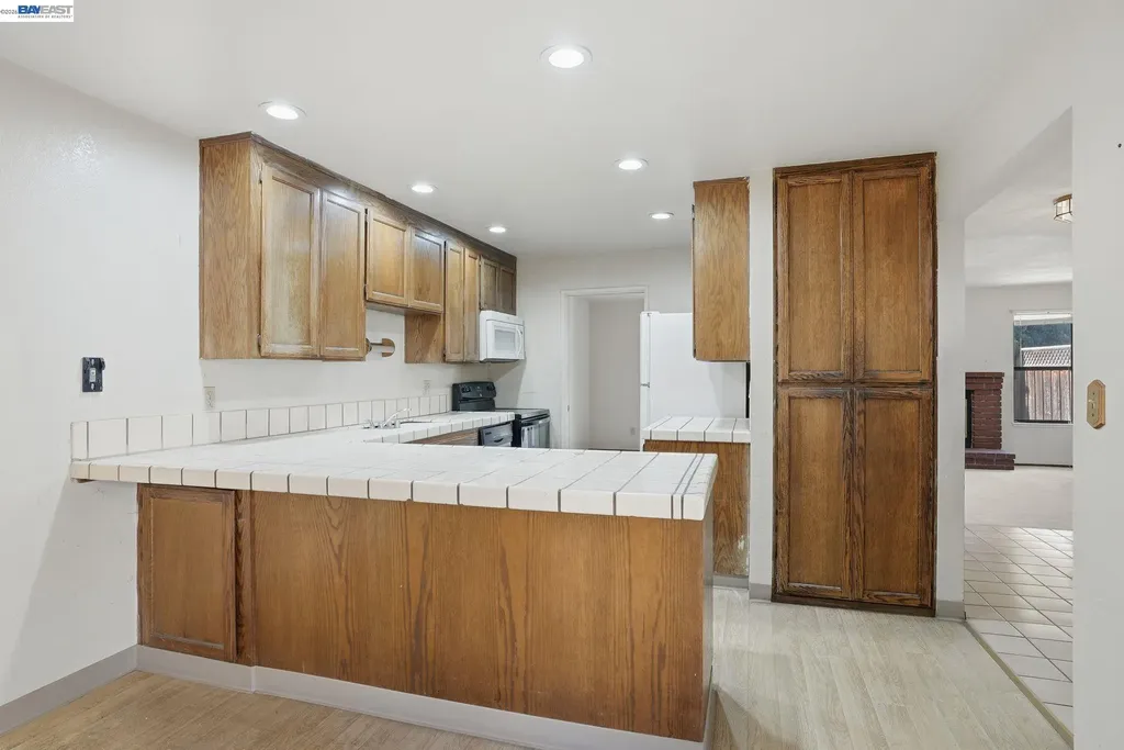 37725 Cedar Boulevard Newark CA 94560
