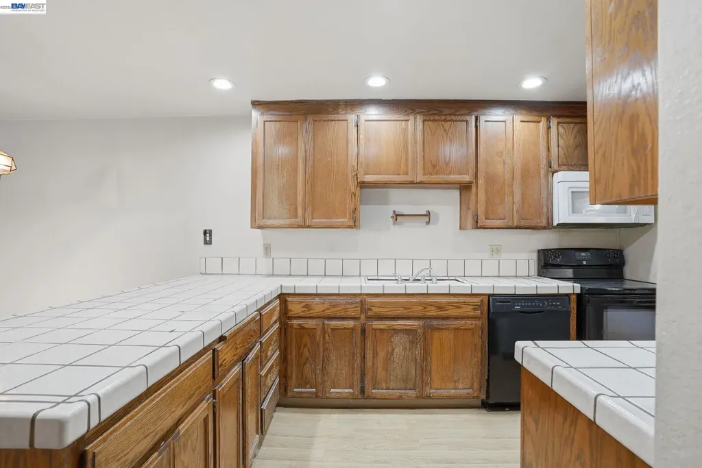 37725 Cedar Boulevard Newark CA 94560