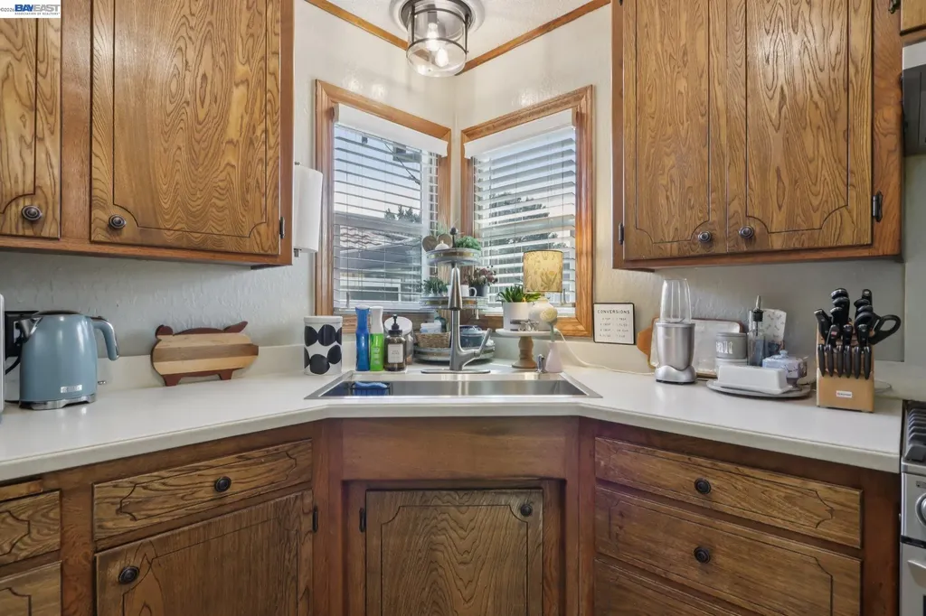 1411 C Street Antioch CA 94509