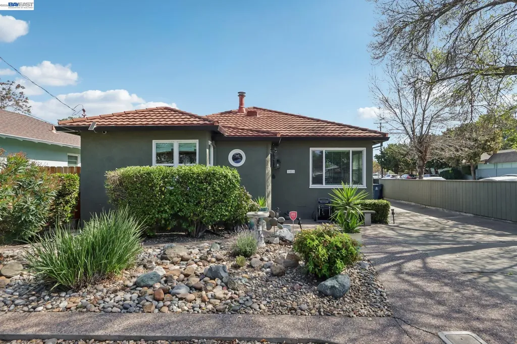 1411 C Street Antioch CA 94509