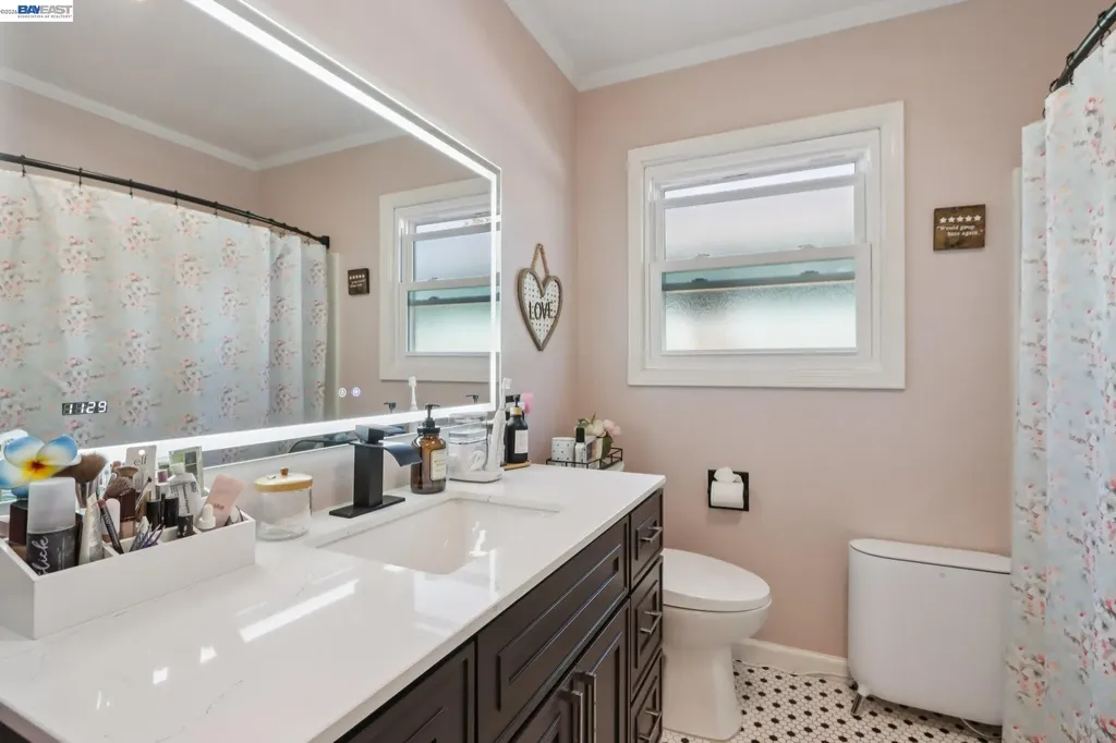 1411 C Street Antioch CA 94509