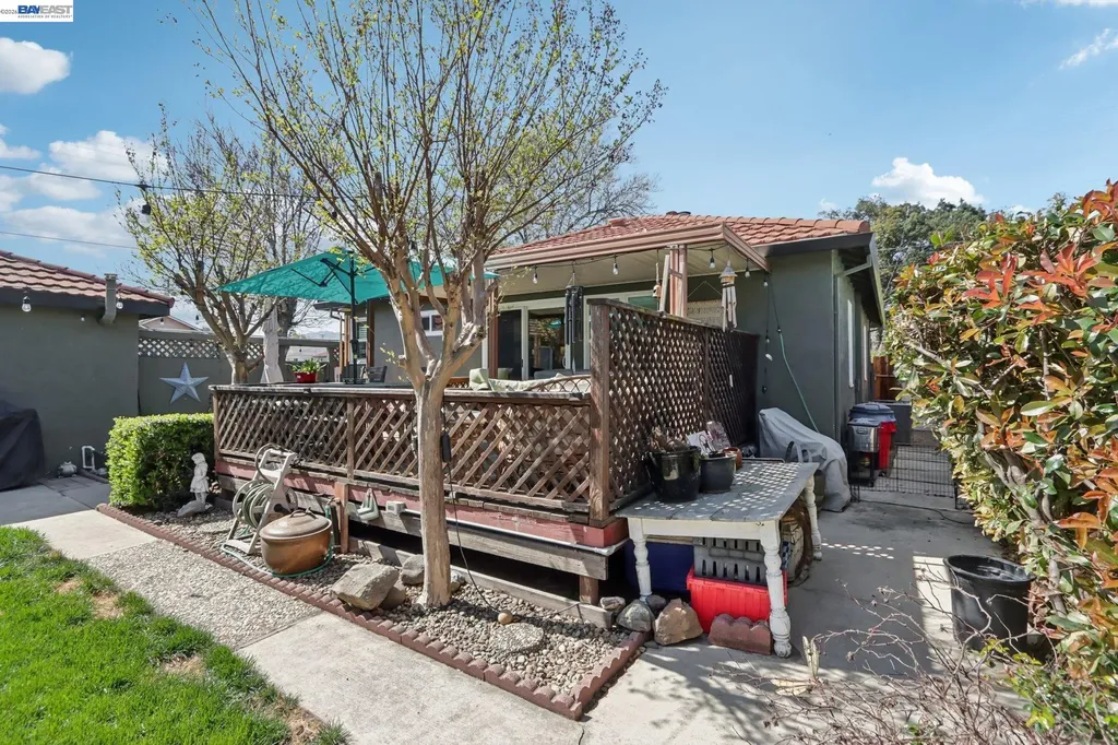 1411 C Street Antioch CA 94509