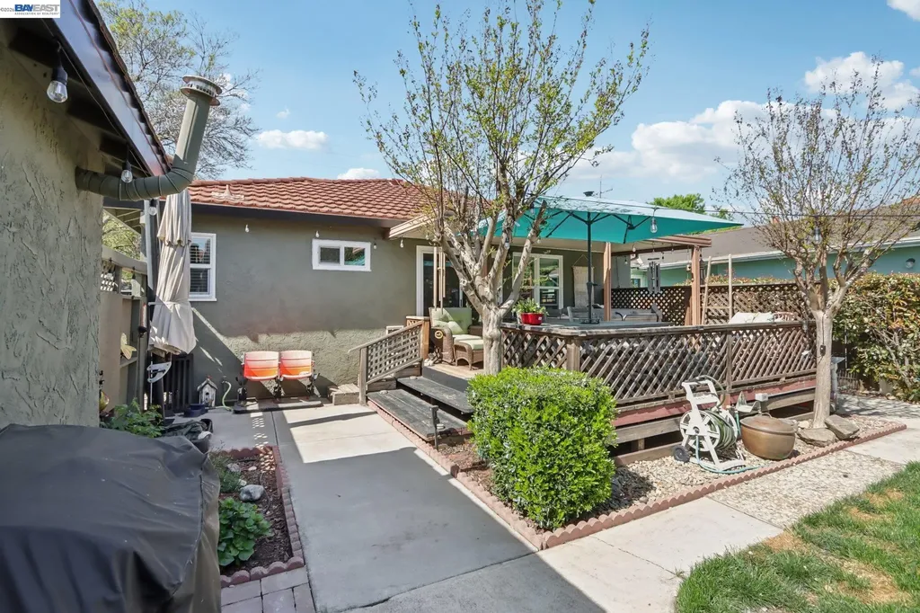 1411 C Street Antioch CA 94509