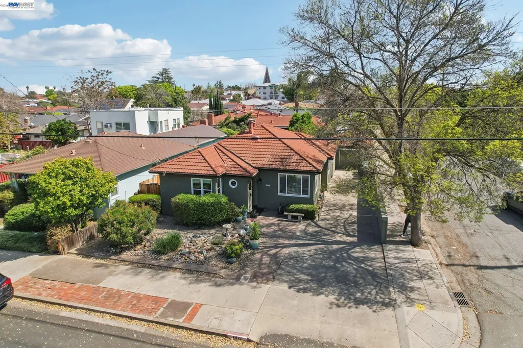 1411 C Street Antioch CA 94509