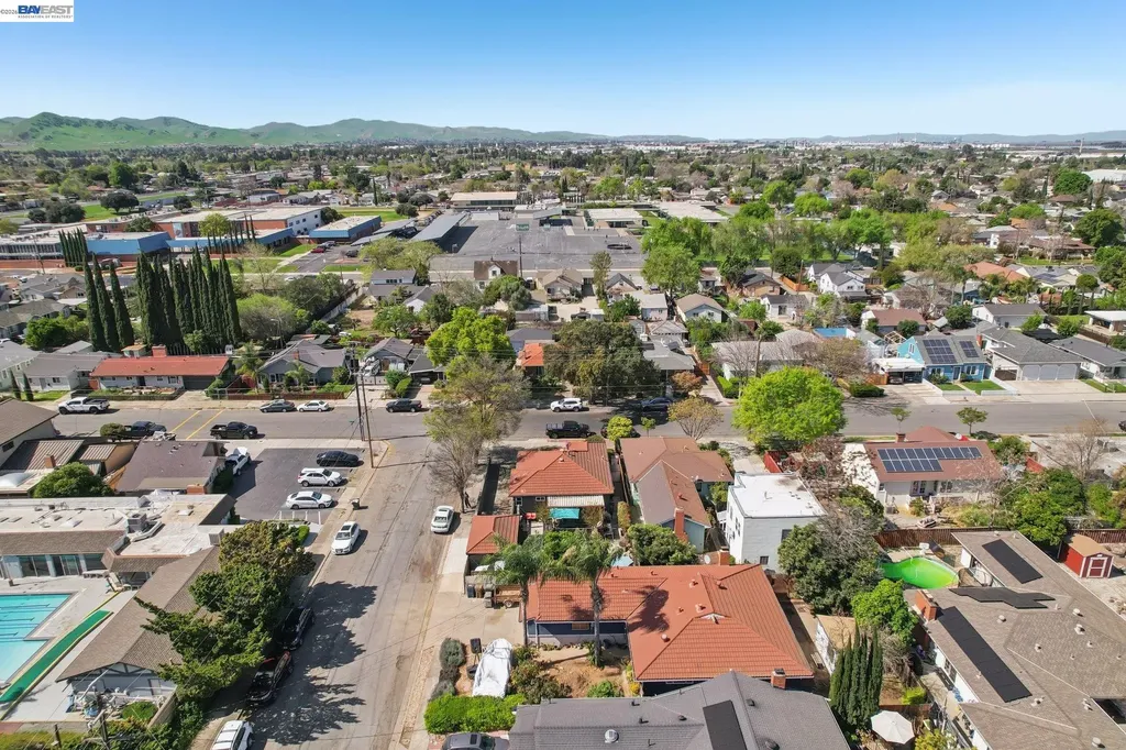 1411 C Street Antioch CA 94509