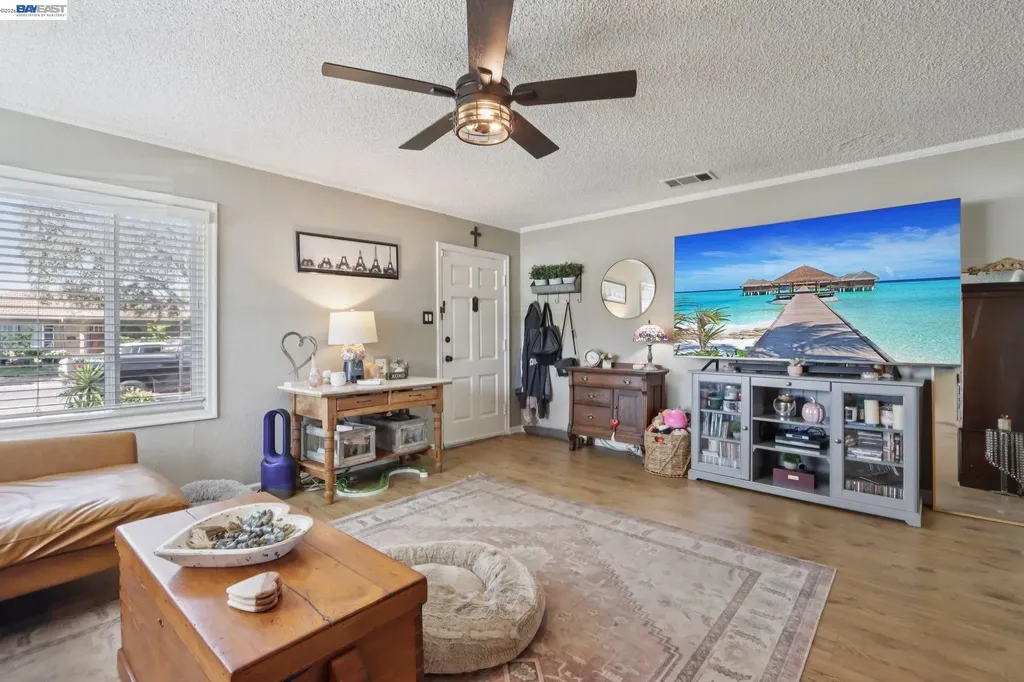 1411 C Street Antioch CA 94509