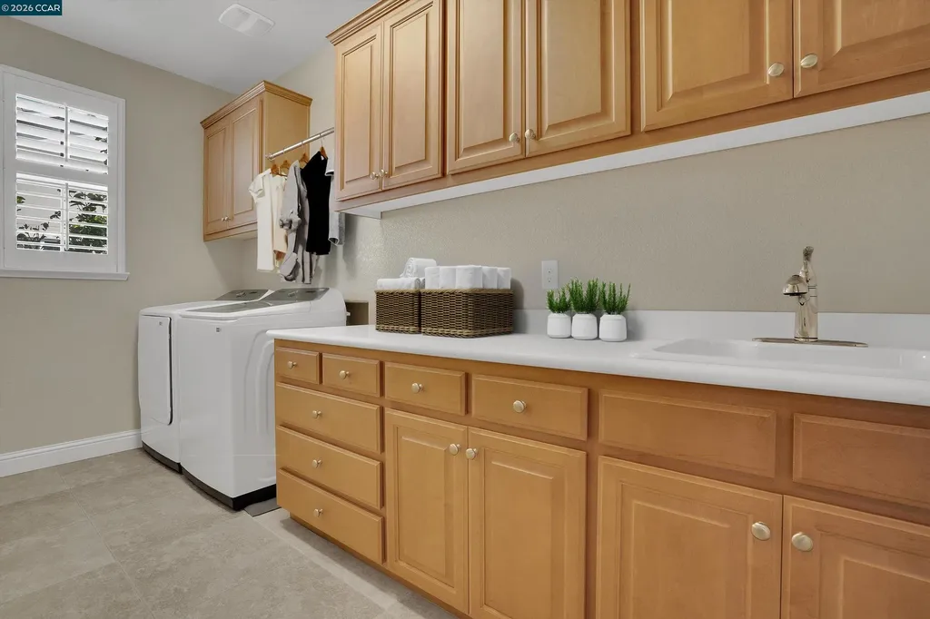 1013 Hollyhock Drive Oakley CA 94561