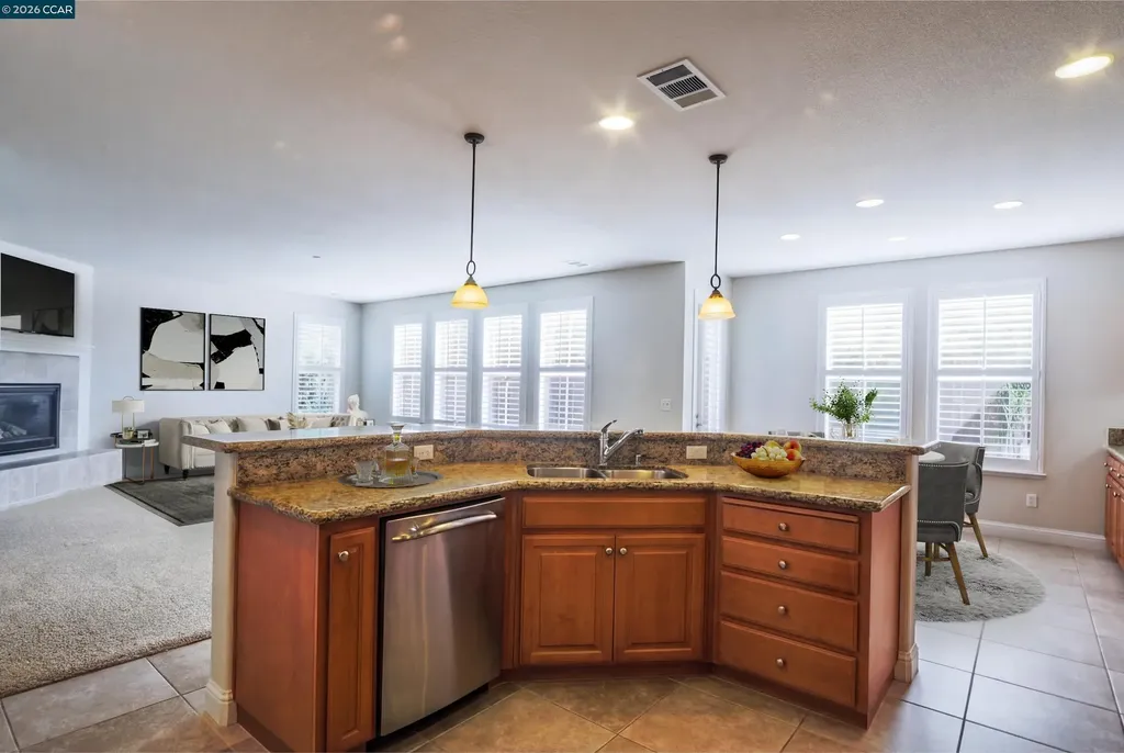 1013 Hollyhock Drive Oakley CA 94561