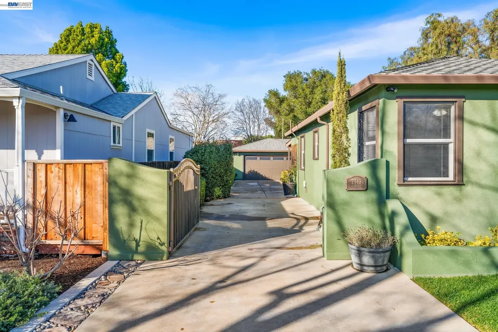 2342 Palm Avenue Livermore CA 94550