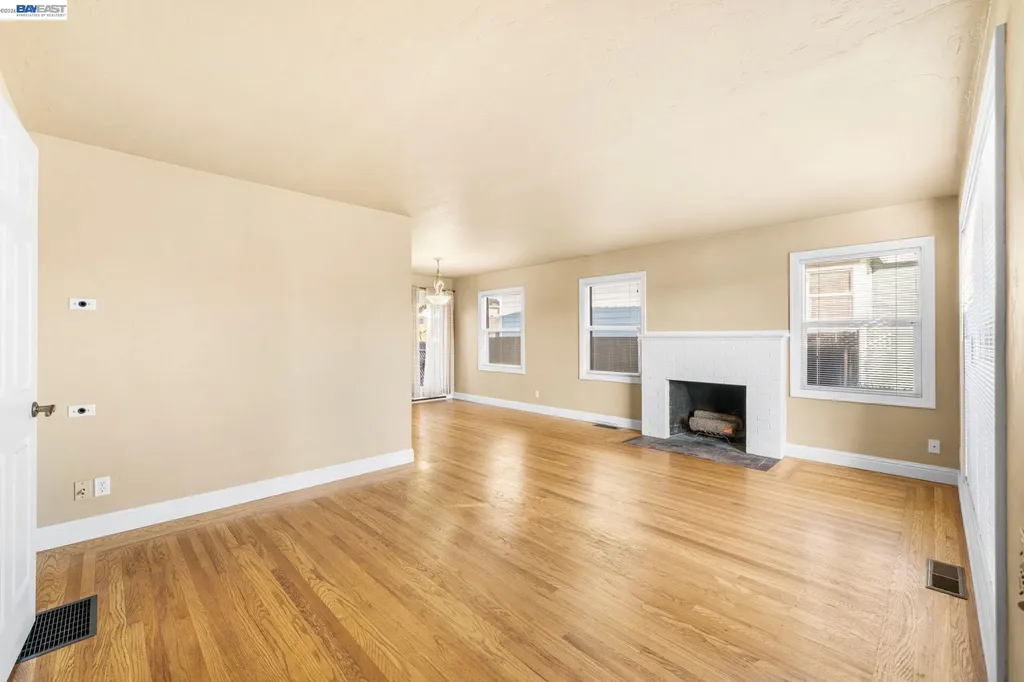 2342 Palm Avenue Livermore CA 94550