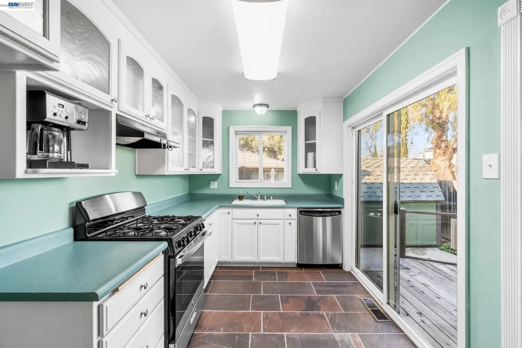 2342 Palm Avenue Livermore CA 94550