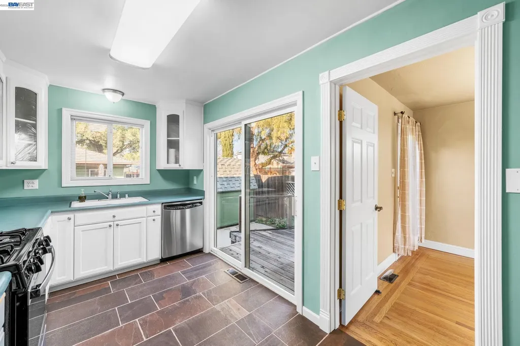 2342 Palm Avenue Livermore CA 94550