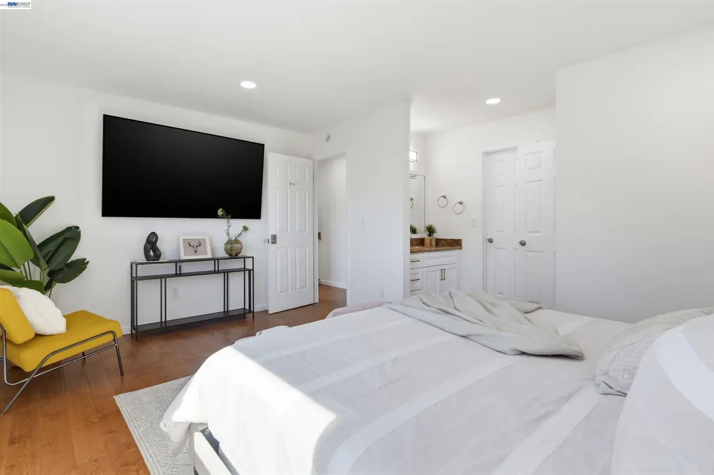 8318 Mulberry Place Dublin CA 94568