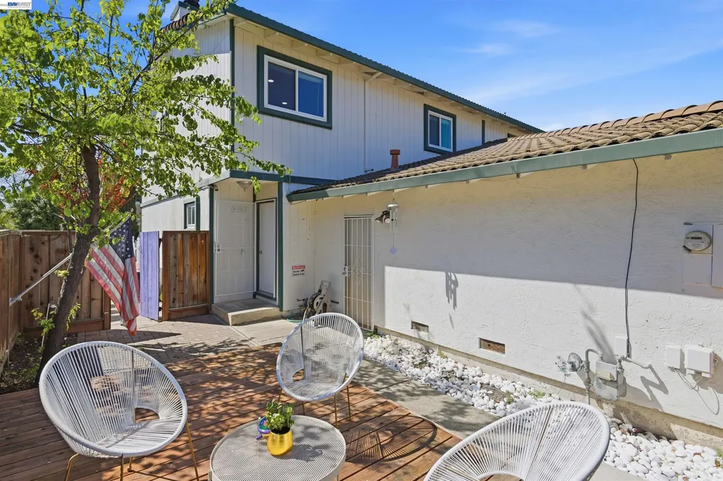 8318 Mulberry Place Dublin CA 94568