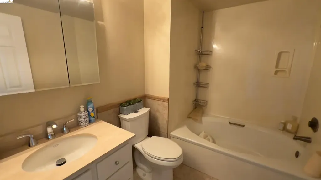 1835 Dolphin Court Discovery Bay CA 94505