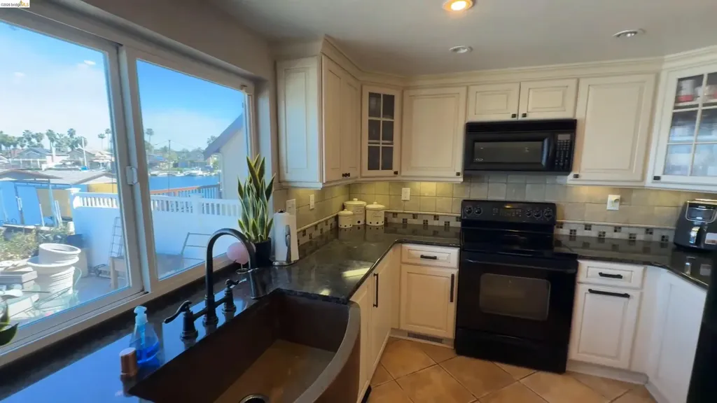 1835 Dolphin Court Discovery Bay CA 94505