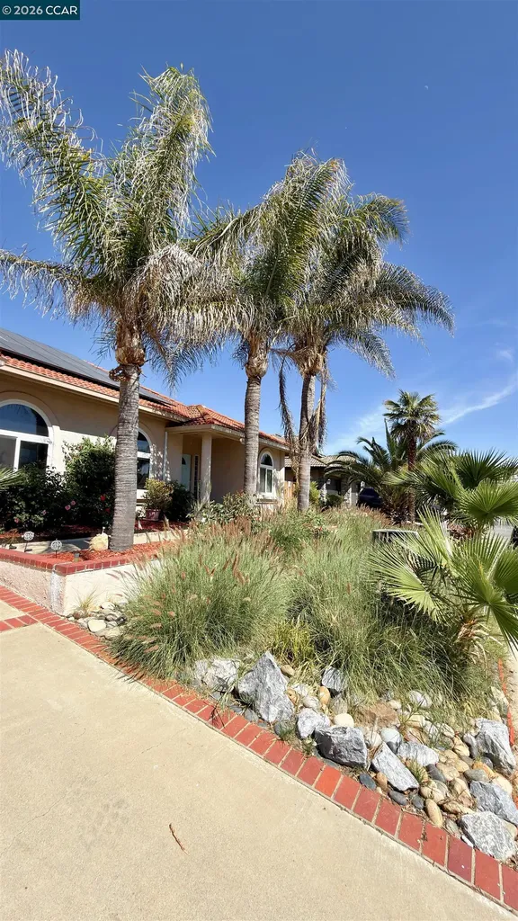 5593 Edgeview Drive Discovery Bay CA 94505