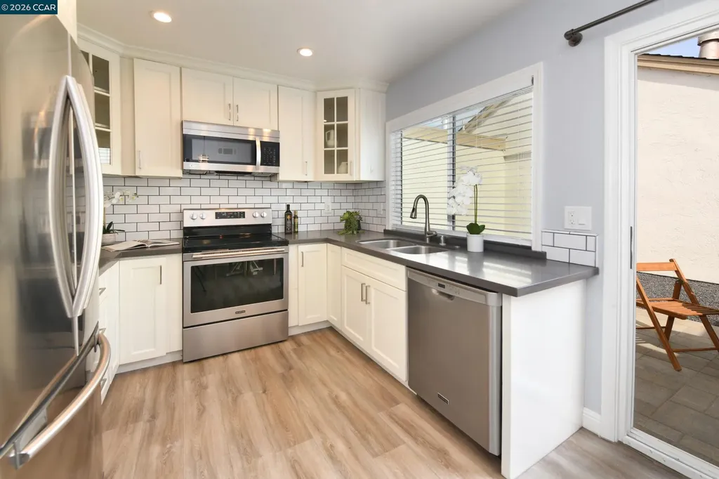 4869 Wolf Way Concord CA 94521