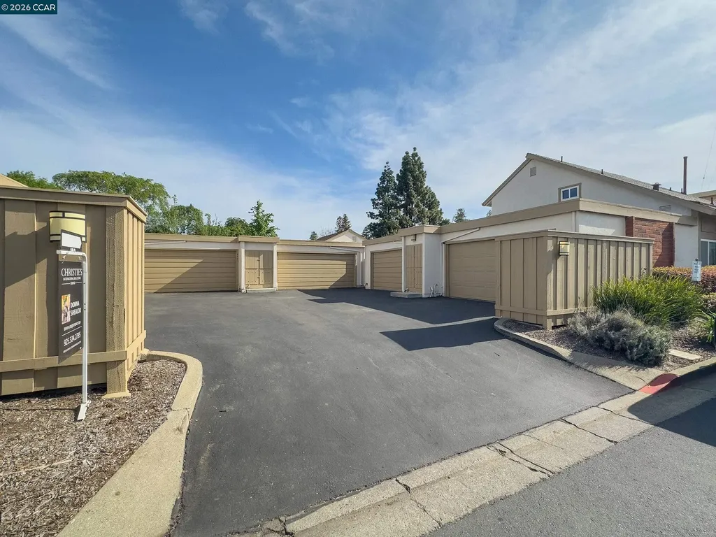 4869 Wolf Way Concord CA 94521