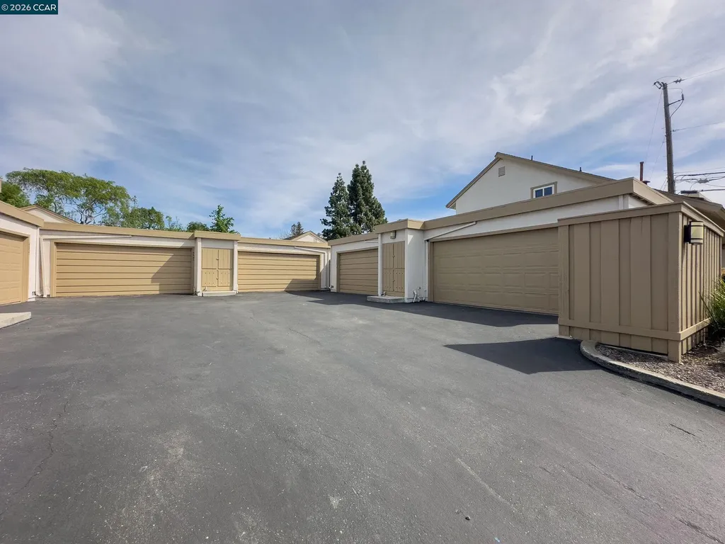 4869 Wolf Way Concord CA 94521