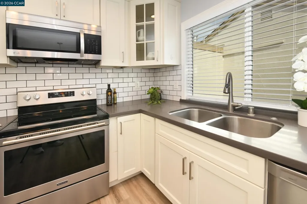 4869 Wolf Way Concord CA 94521