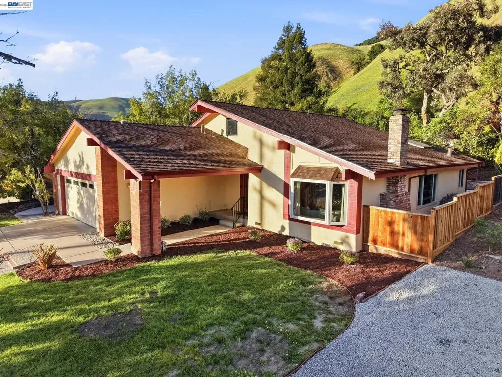 38590 Canyon Heights Drive Fremont CA 94536