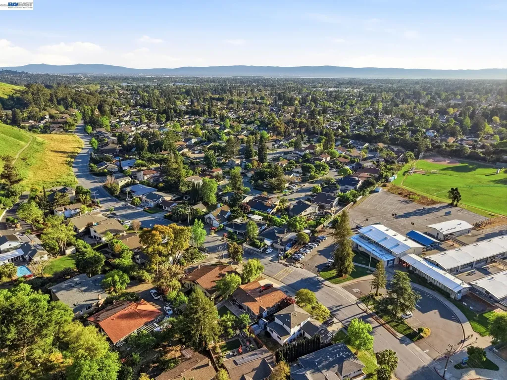 38590 Canyon Heights Drive Fremont CA 94536