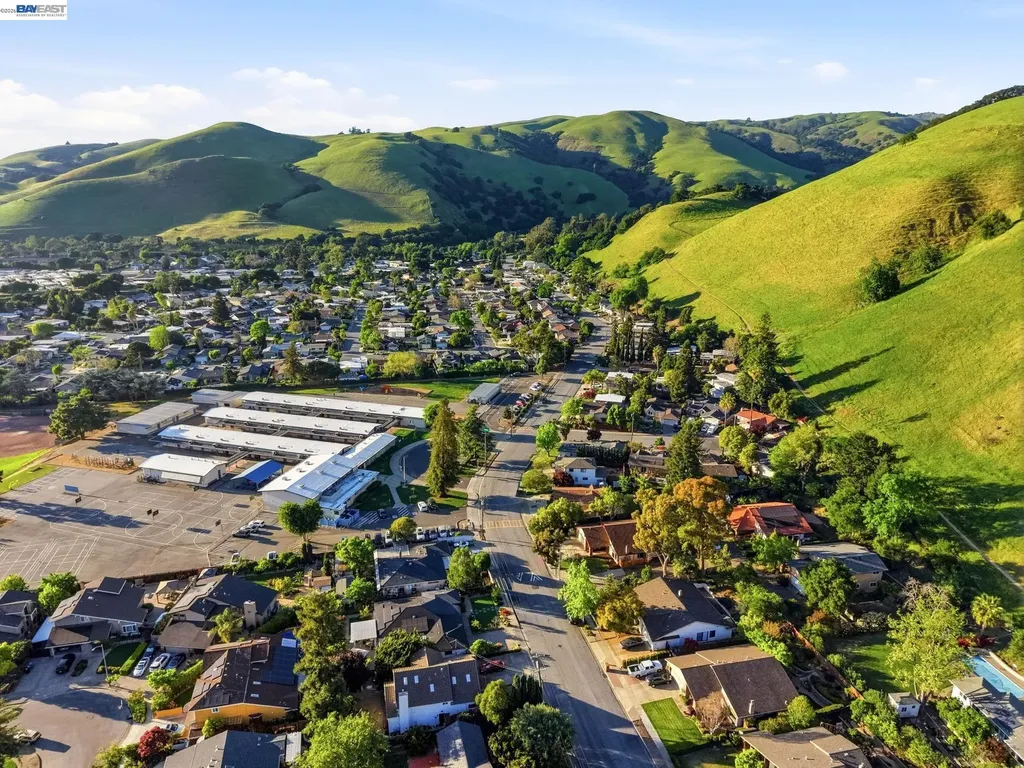 38590 Canyon Heights Drive Fremont CA 94536
