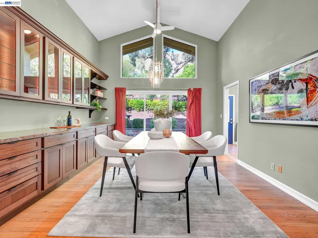 38590 Canyon Heights Drive Fremont CA 94536