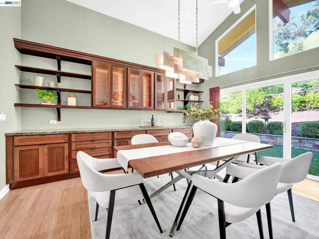 38590 Canyon Heights Drive Fremont CA 94536