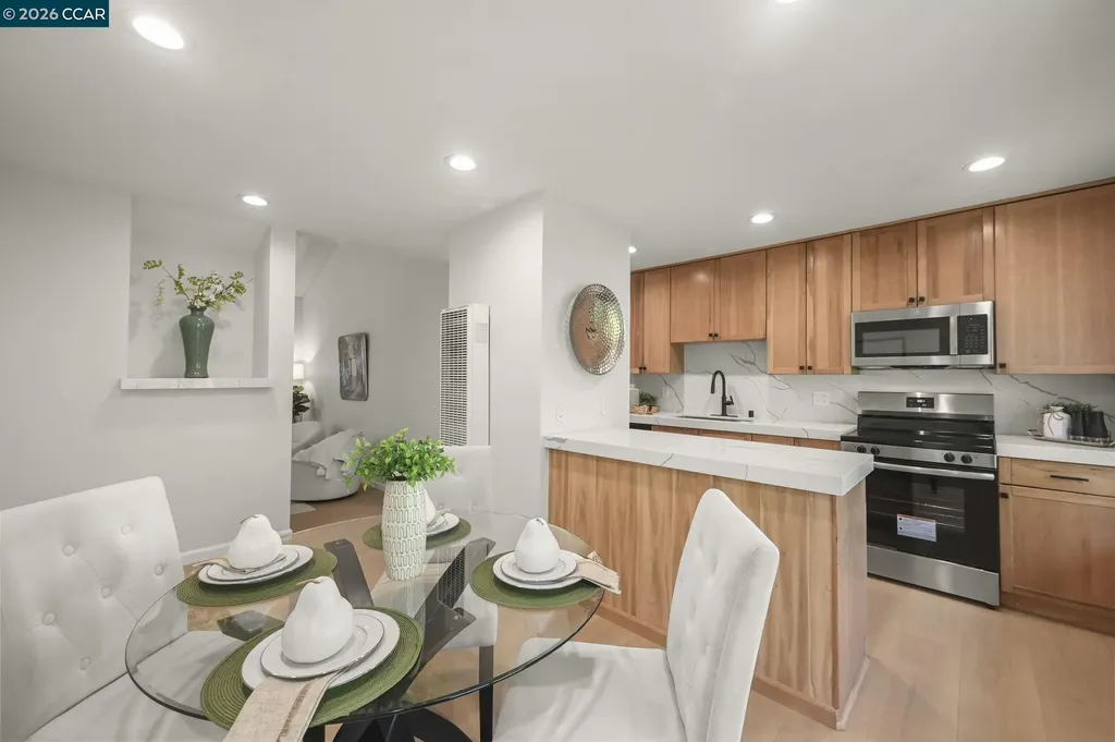 2560 Walnut Boulevard Walnut Creek CA 94596