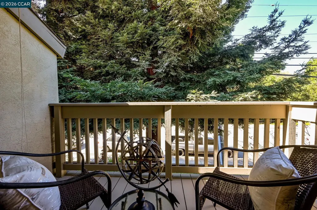 2560 Walnut Boulevard Walnut Creek CA 94596
