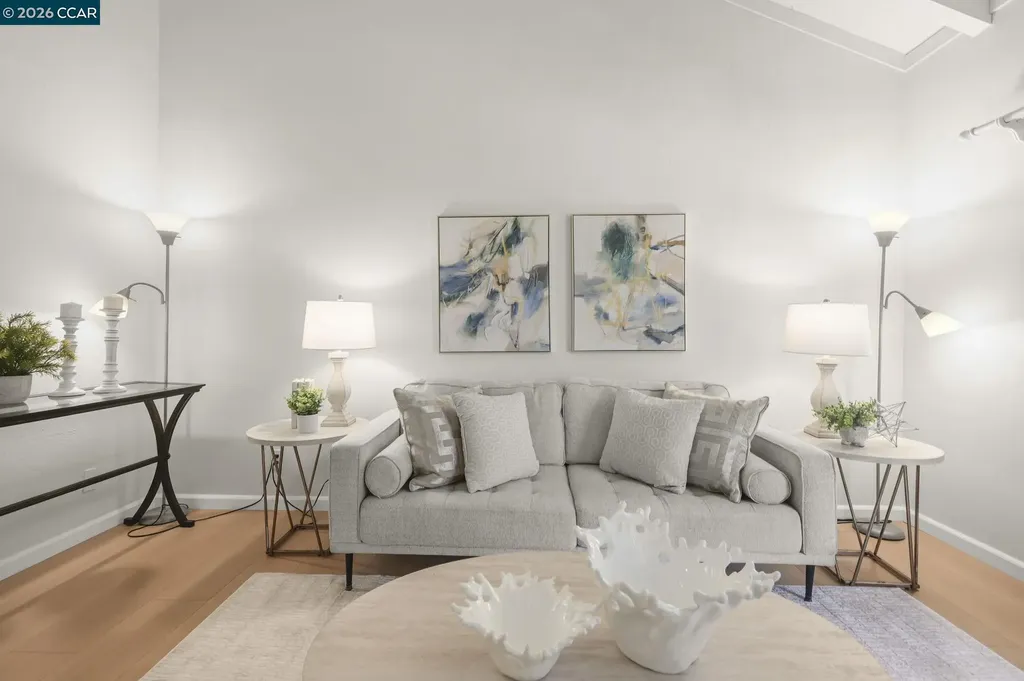 2560 Walnut Boulevard Walnut Creek CA 94596