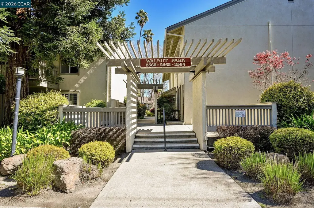 2560 Walnut Boulevard Walnut Creek CA 94596