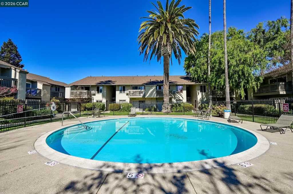 2560 Walnut Boulevard Walnut Creek CA 94596
