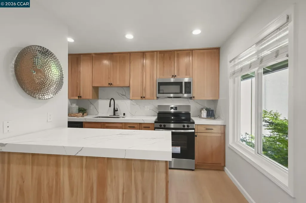 2560 Walnut Boulevard Walnut Creek CA 94596