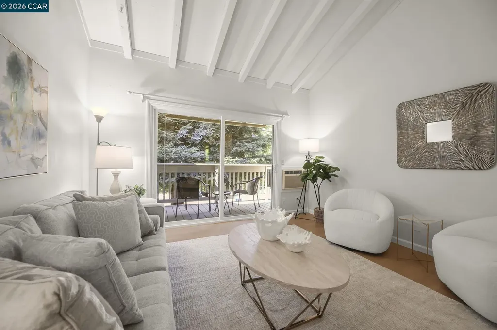2560 Walnut Boulevard Walnut Creek CA 94596